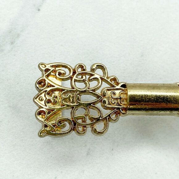 Small Ornate Bow Gold Tone Belt Buckle - Picture 5 of 6